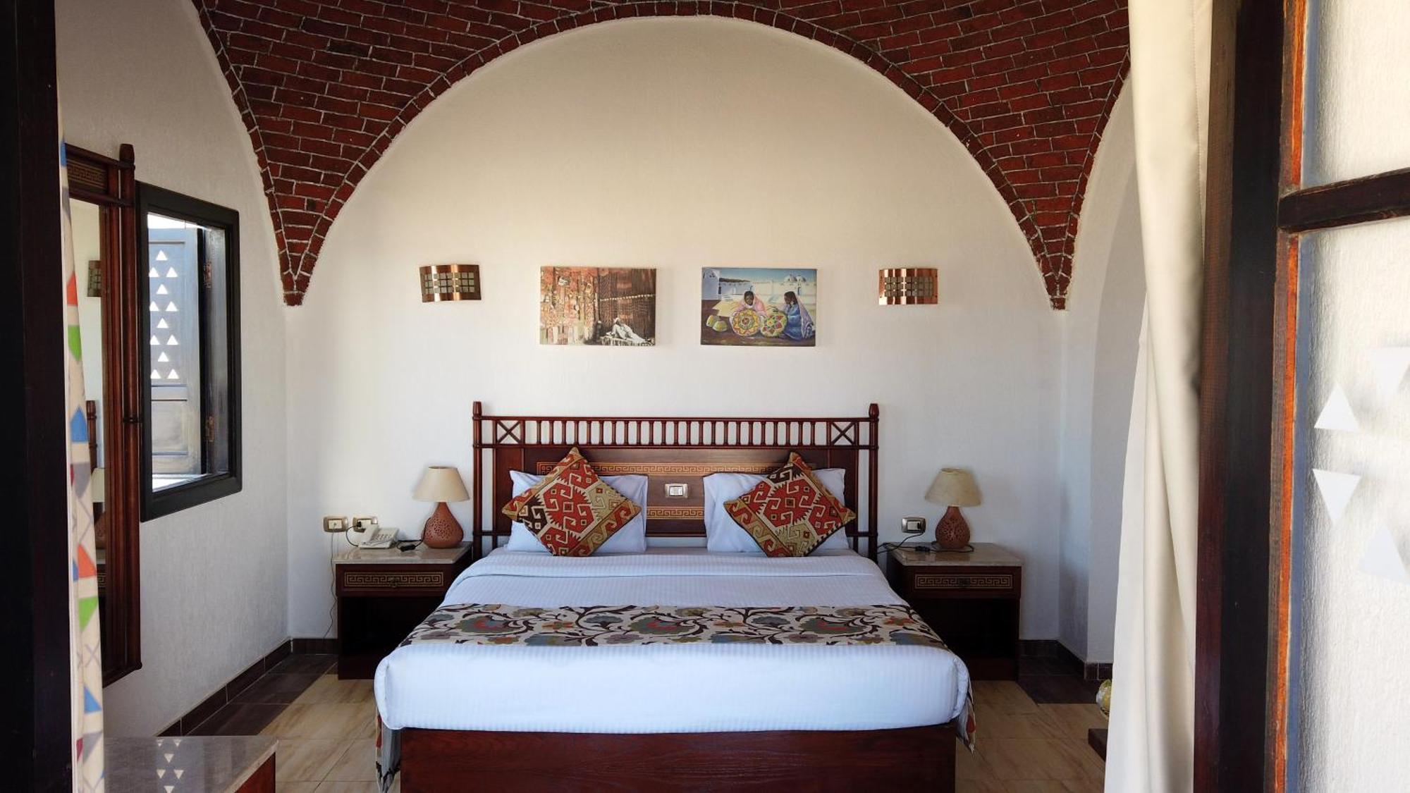 Safari Nubian Hotel 4*